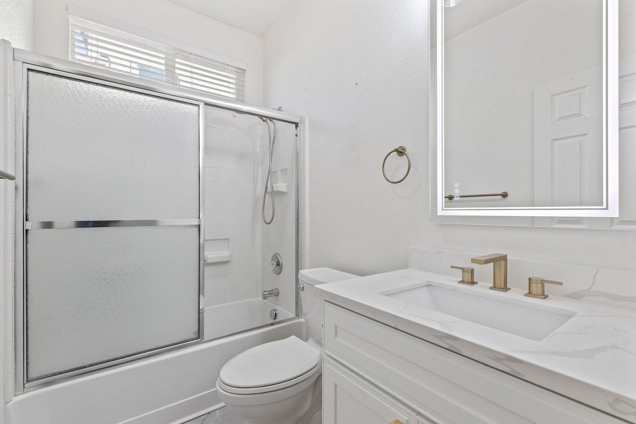 1292 Paseo Belleza - Photo 6 of 20