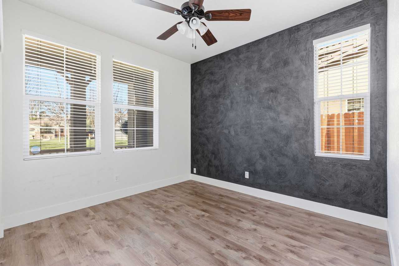 1292 Paseo Belleza - Photo 7 of 20