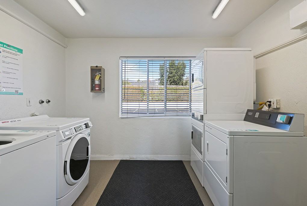 Hope Ranch - Photo 4 of 24