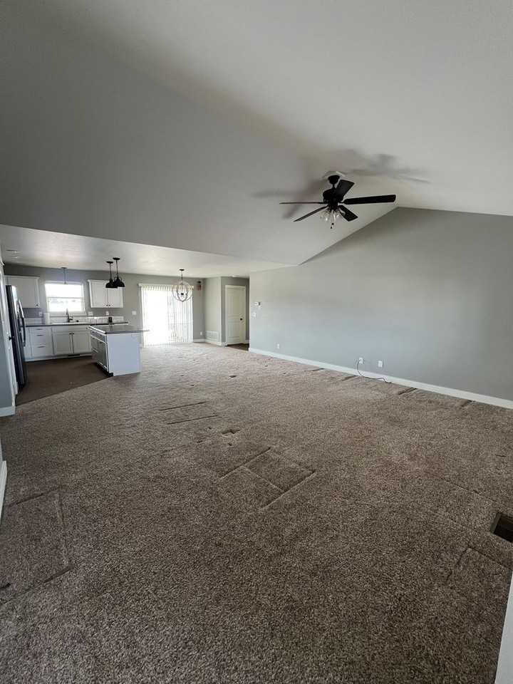 4305 Berkshire Rd - Photo 3 of 16