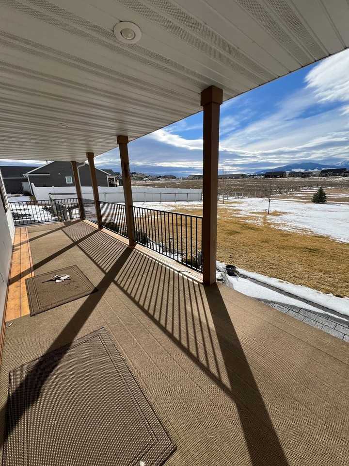 4305 Berkshire Rd - Photo 4 of 16