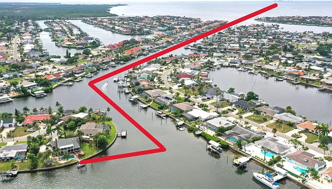 769 Kingston Ct - Photo 7 of 47