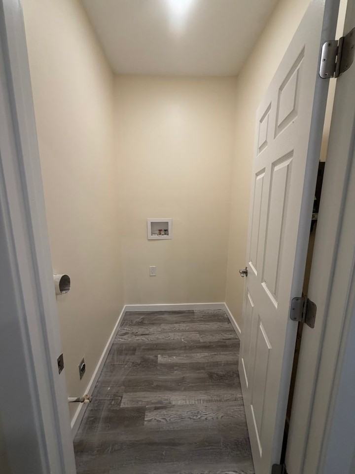 3715 Hendricks St - Photo 7 of 14