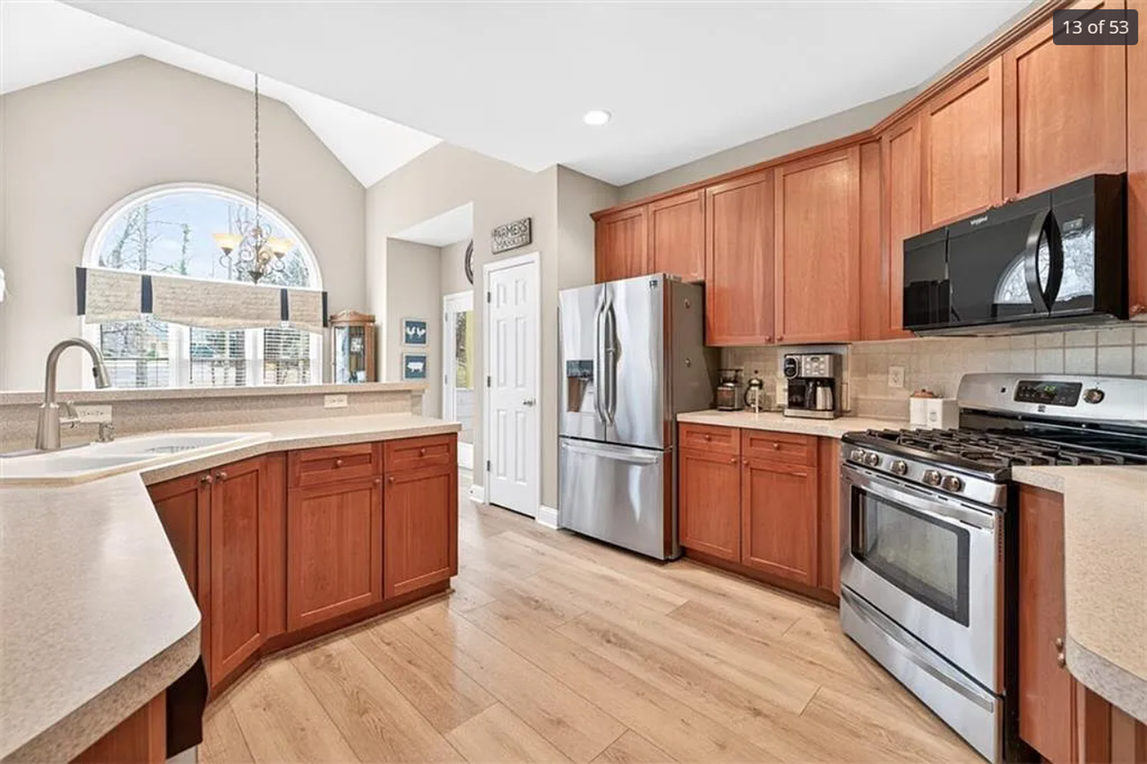 4023 Lost Oak Dr - Photo 7 of 49