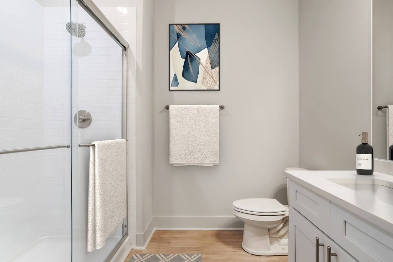 Midtown Row Apartments - Photo 7 of 29