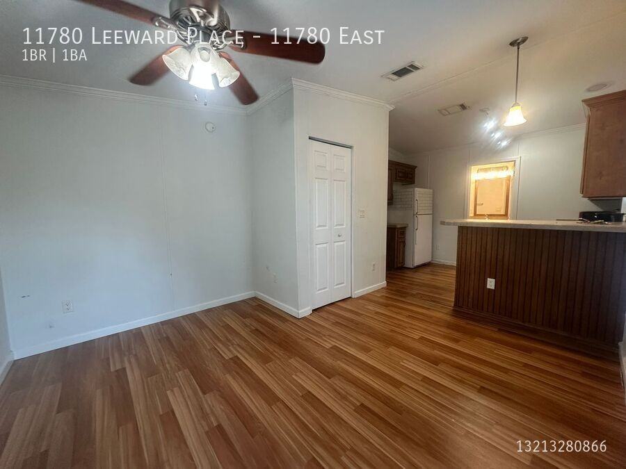 11780 Leeward Pl #11780EAST - Photo 3 of 12