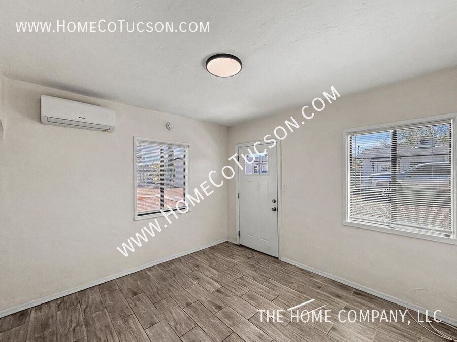 2714 N Hopi Pl #5 - Photo 4 of 18