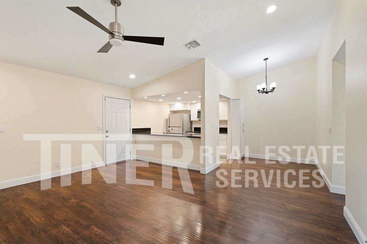 3544 Treleaven Ct - Photo 3 of 23