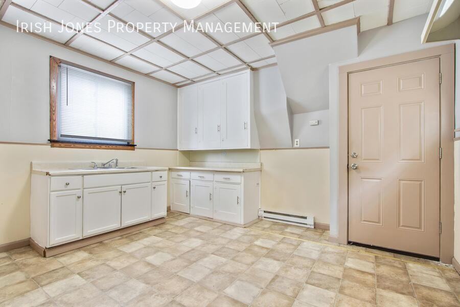 106 Reiman St #1 - Photo 2 of 17