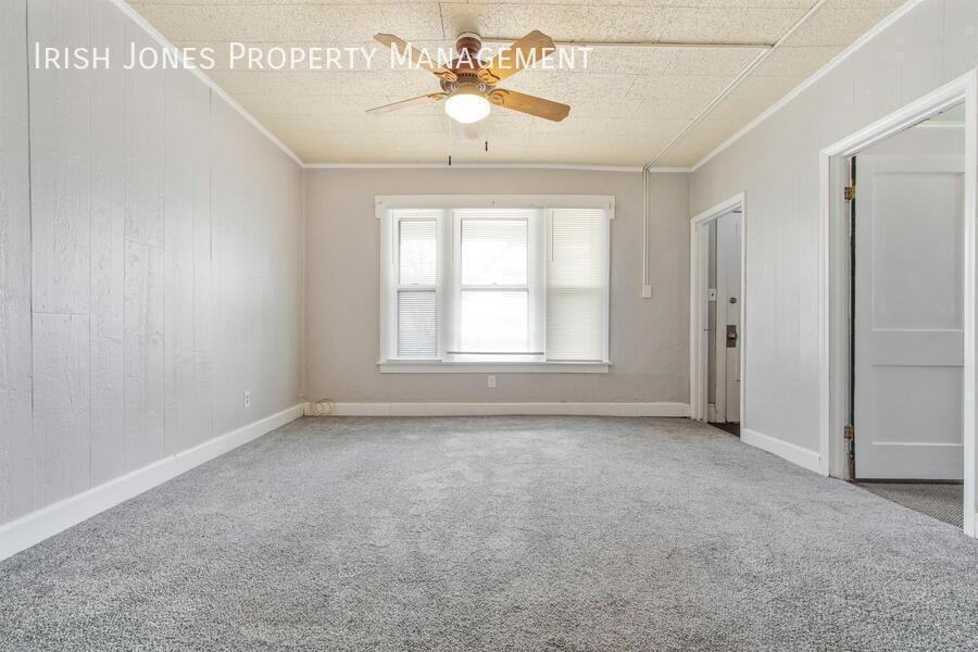 106 Reiman St #1 - Photo 6 of 17