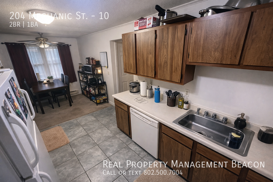 204 Mechanic St #10 - Photo 6 of 9