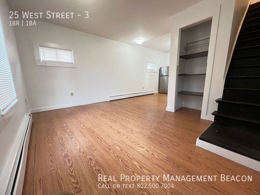 25 West St #3 - Photo 4 of 9