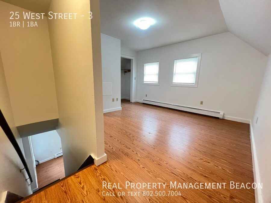 25 West St #3 - Photo 7 of 9