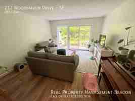 featured image of 217 Woodhaven Dr #5E