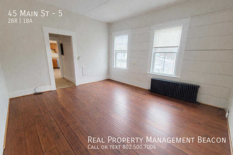 45 Main St #5 - Photo 3 of 8