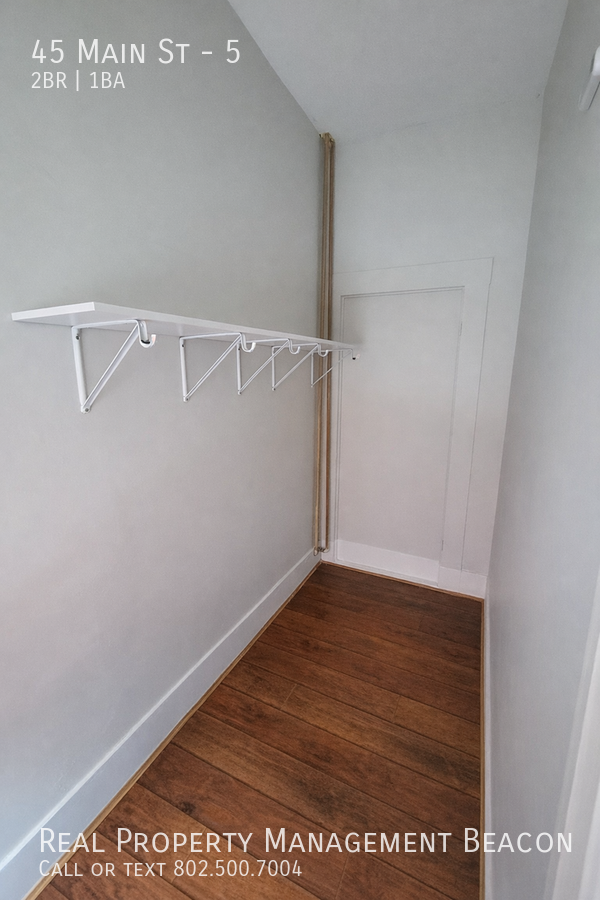 45 Main St #5 - Photo 4 of 8