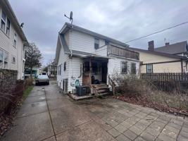 featured image of 3183 W 112th St