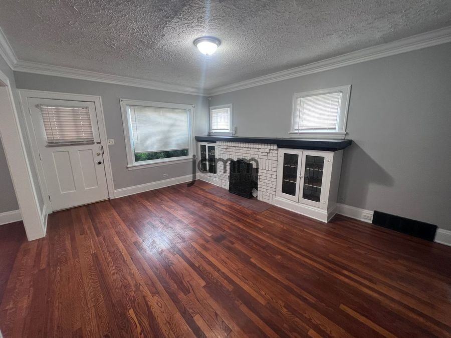 3183 W 112th St - Photo 5 of 19