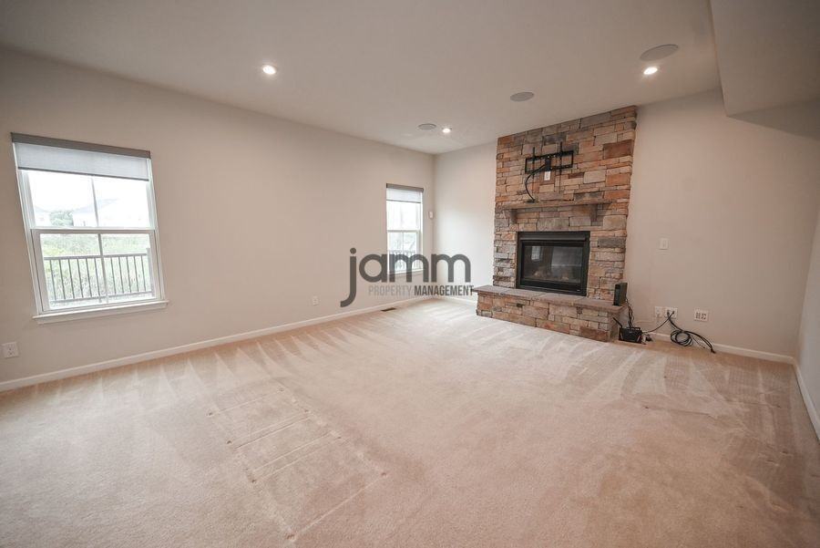 8768 Mavis Trl - Photo 6 of 37