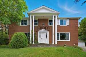 featured image of 8983 Highland Dr - 8983 Highland Dr #NORTH