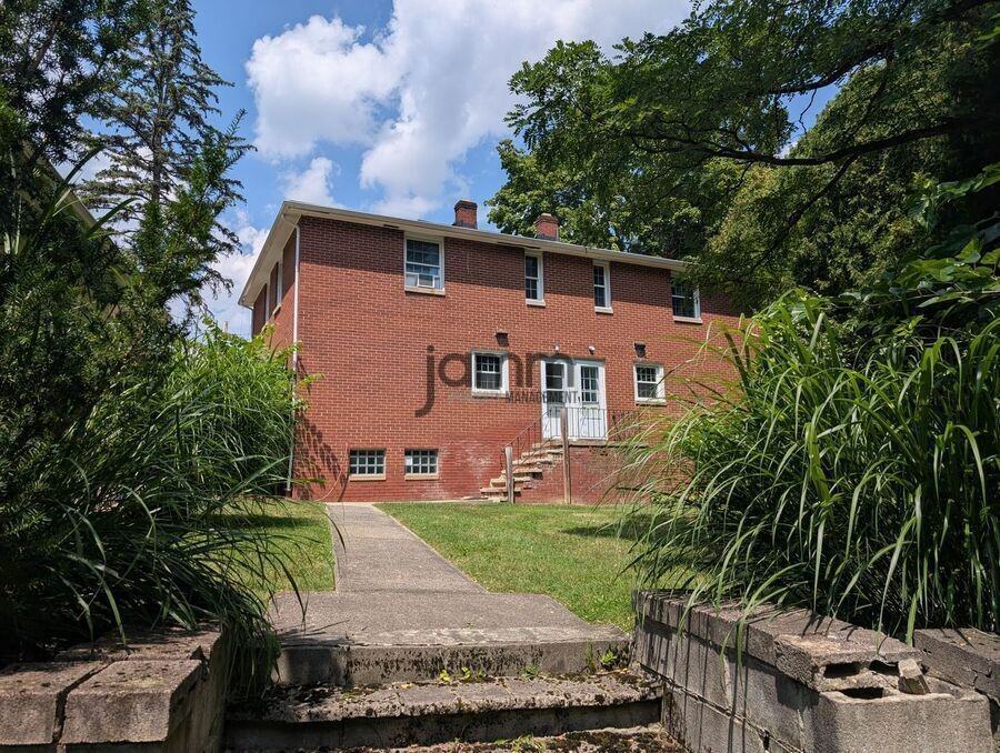 8983 Highland Dr - 8983 Highland Dr - Photo 4 of 25