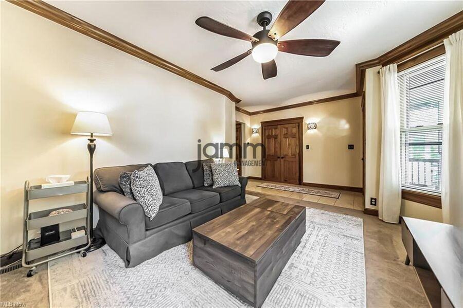 1478 Winchester Avenue - 1478 Winchester Avenue - Photo 3 of 9