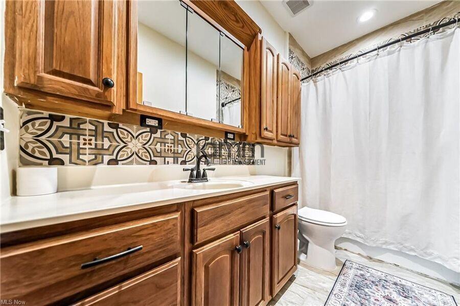 1478 Winchester Avenue - 1478 Winchester Avenue - Photo 7 of 9