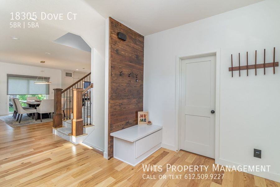 18305 Dove Ct - Photo 6 of 38