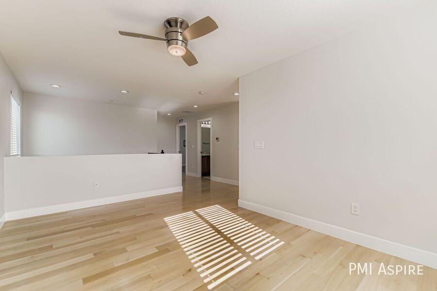 5372 Warrior St - Photo 3 of 26