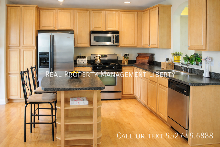 13779 54th Ave N - Photo 4 of 10