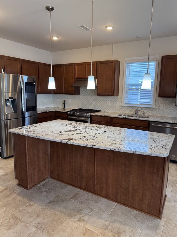 6141 Lakefront St #NA - Photo 2 of 19