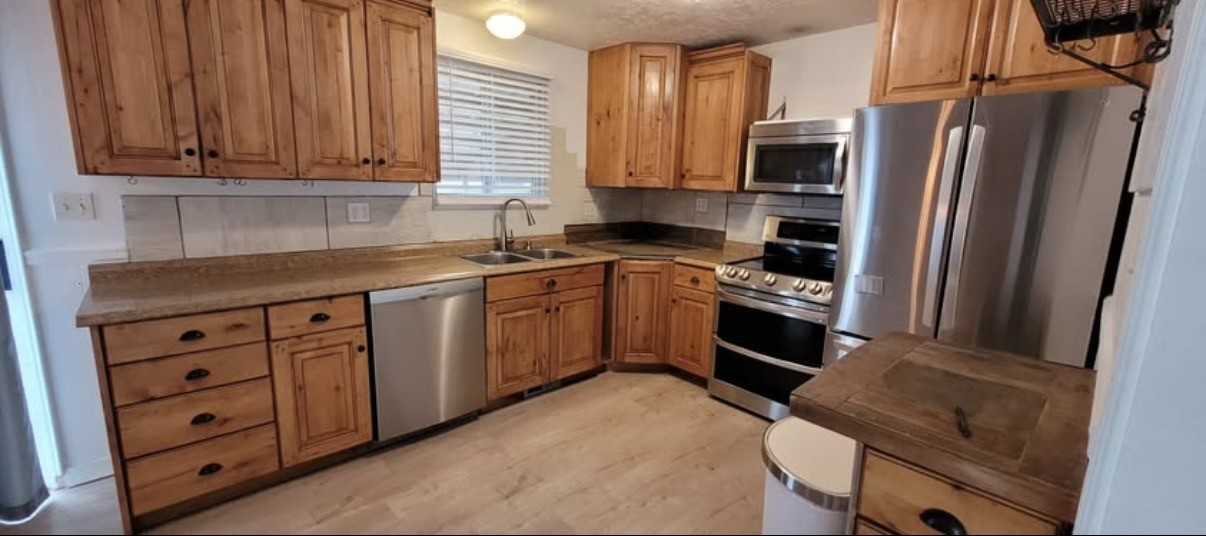 640 S Spruce Ave #NA - Photo 7 of 20