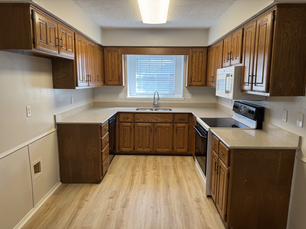 6055 Brooke Ln #NA - Photo 6 of 13