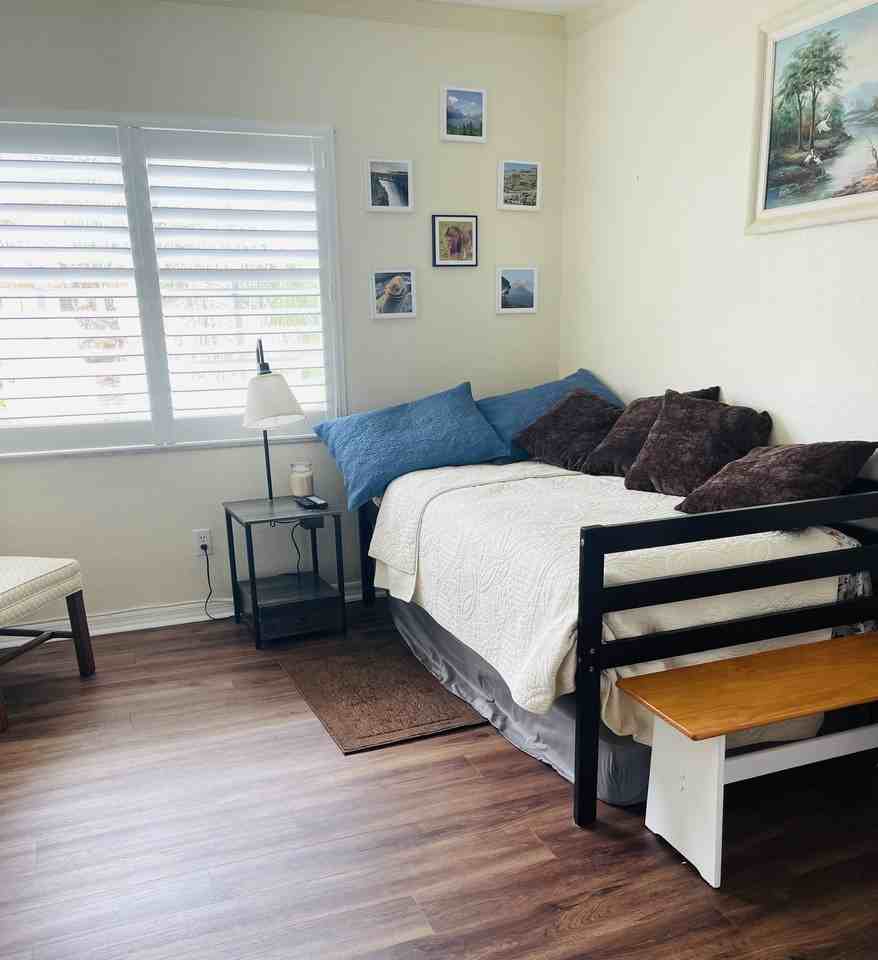 9060 Michael Cir #12 - Photo 5 of 10