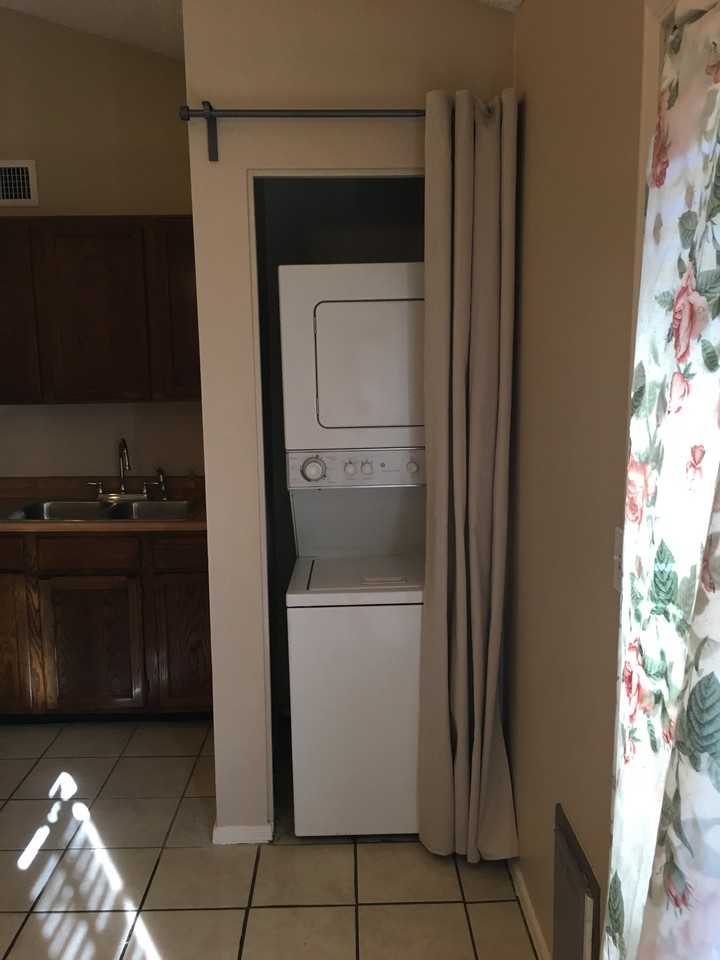 8914 W Loma Ln #8914 - Photo 3 of 13