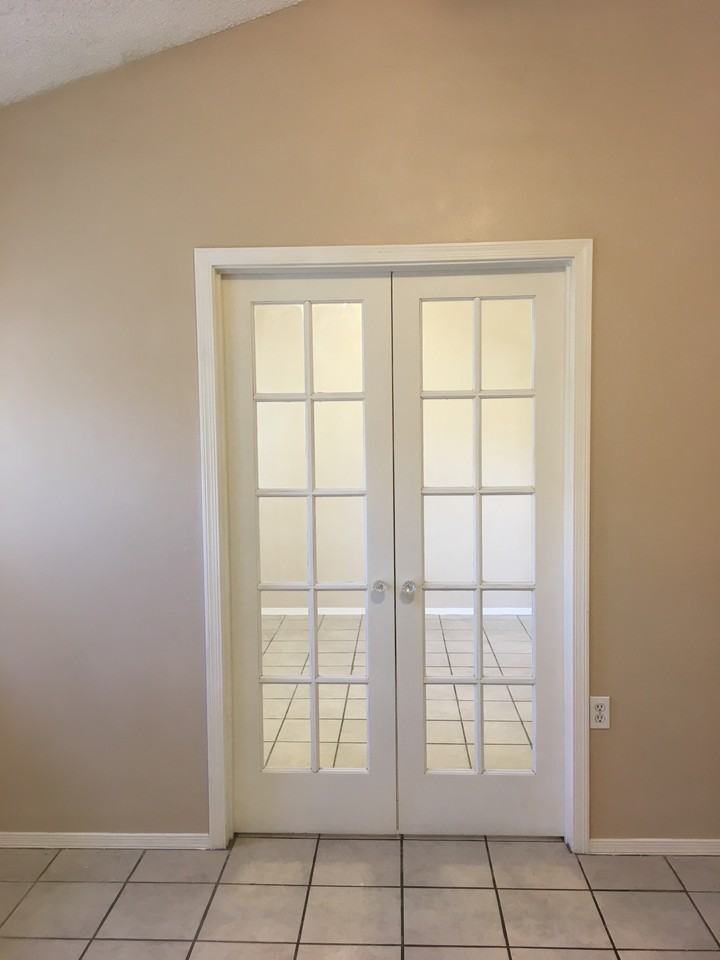 8914 W Loma Ln #8914 - Photo 5 of 13