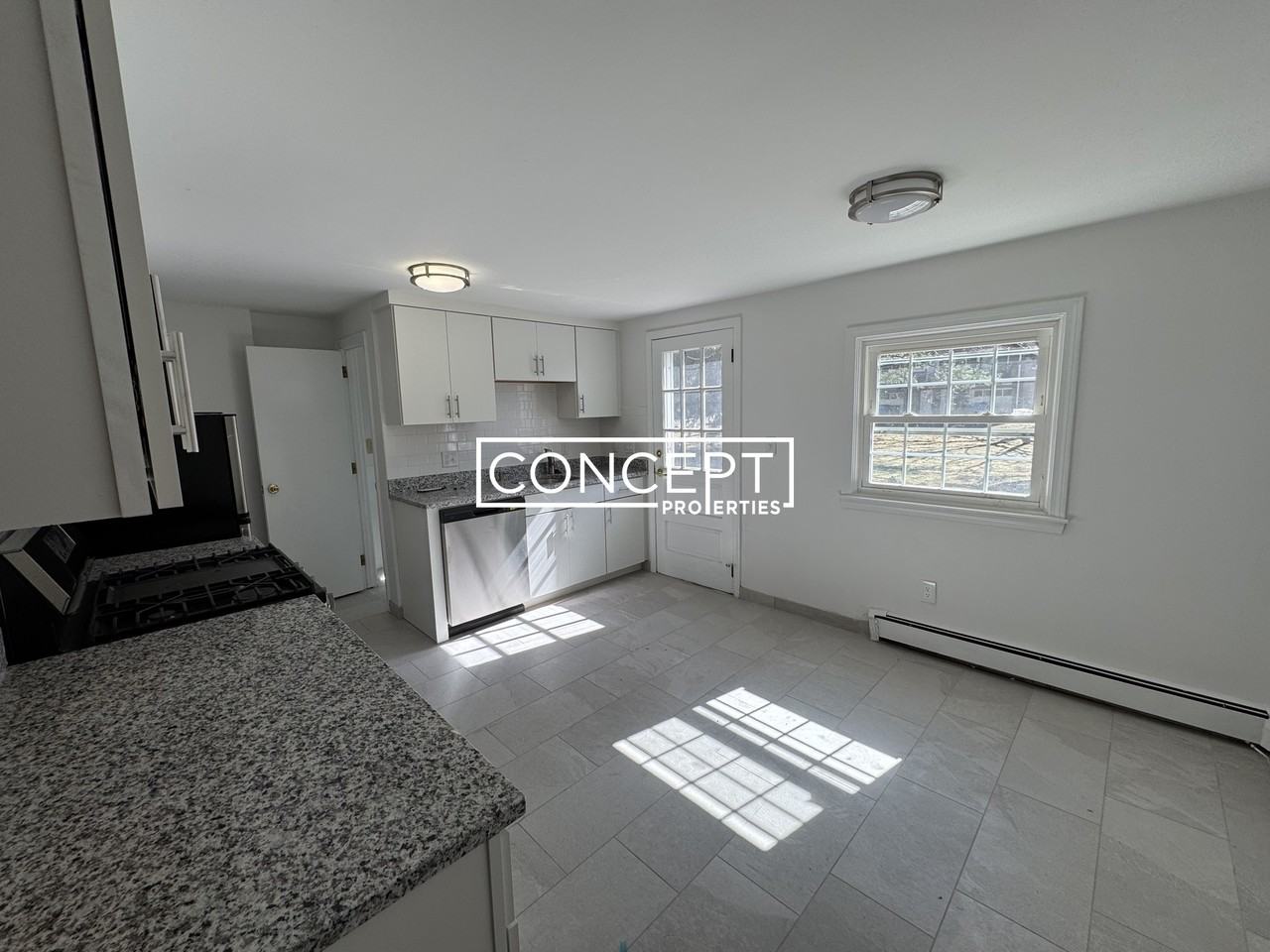 29 Pond St #A - Photo 4 of 11