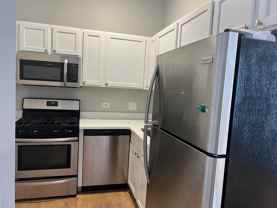 902 S Western Ave #2SR - Photo 1 of 1