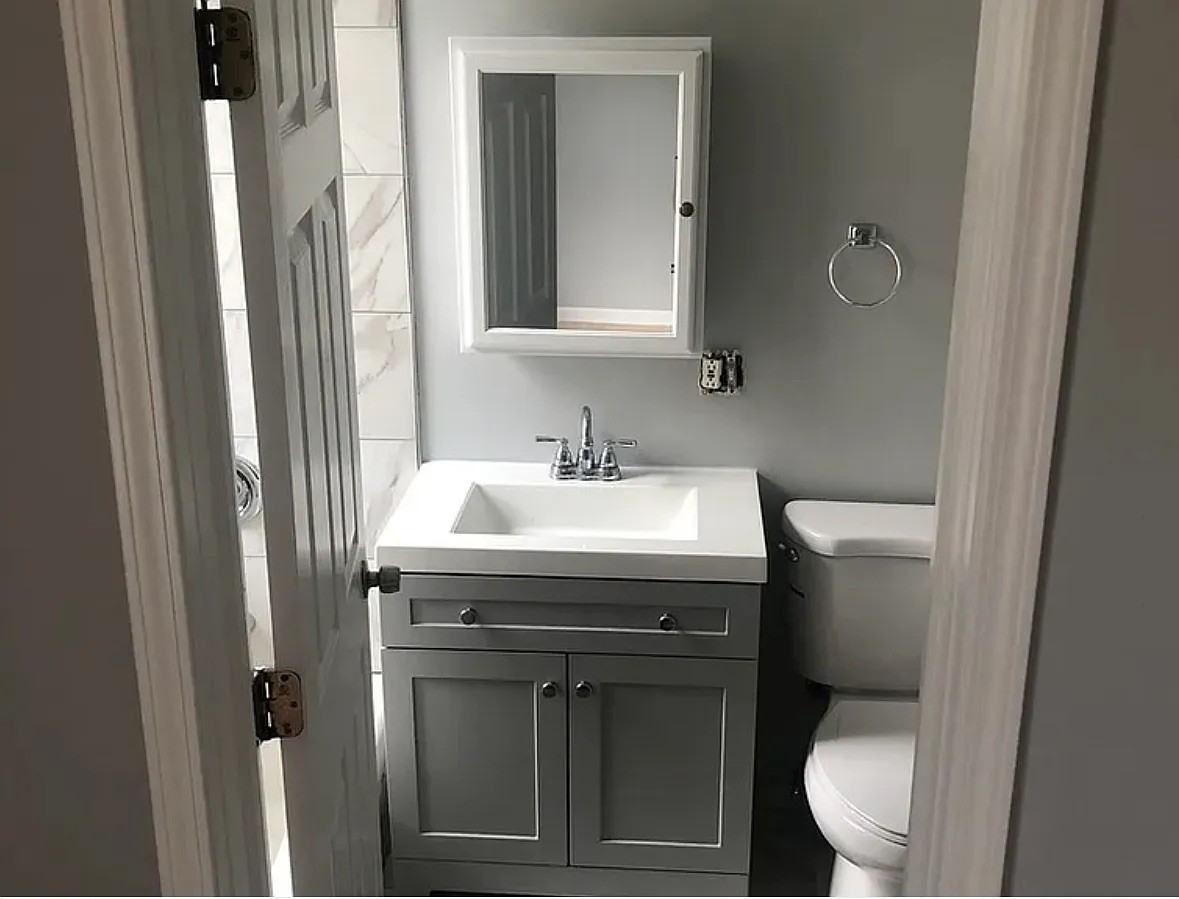 902 S Western Ave #2SR - Photo 6 of 7