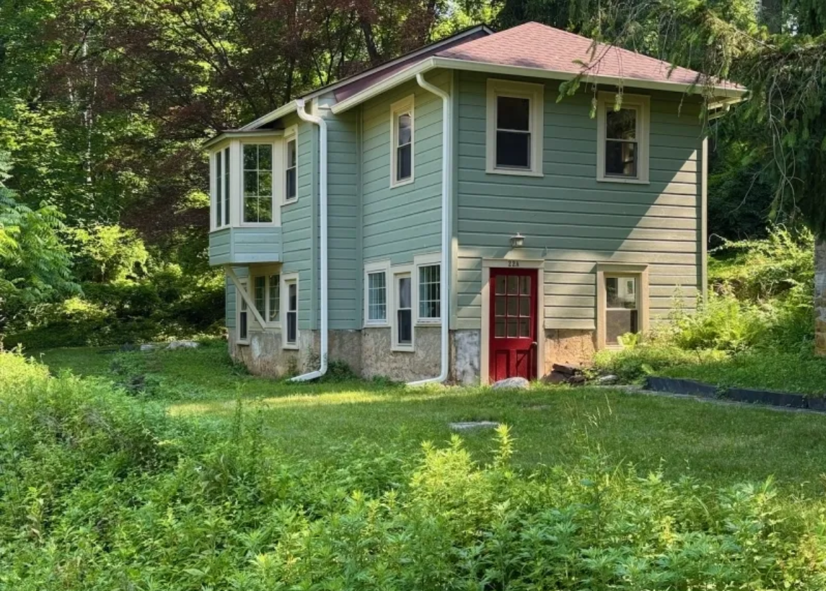 20 Pleasant Grove Rd #NA - Photo 2 of 6