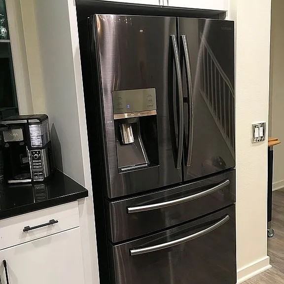 2712 Meyer Ln #2712 - Photo 2 of 14