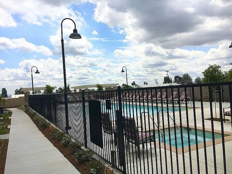 2712 Meyer Ln #2712 - Photo 5 of 14