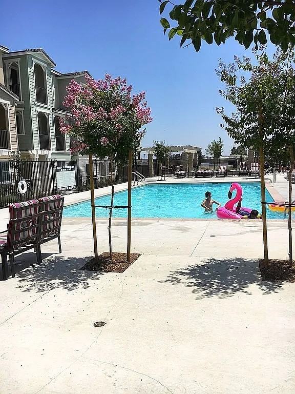 2712 Meyer Ln #2712 - Photo 7 of 14