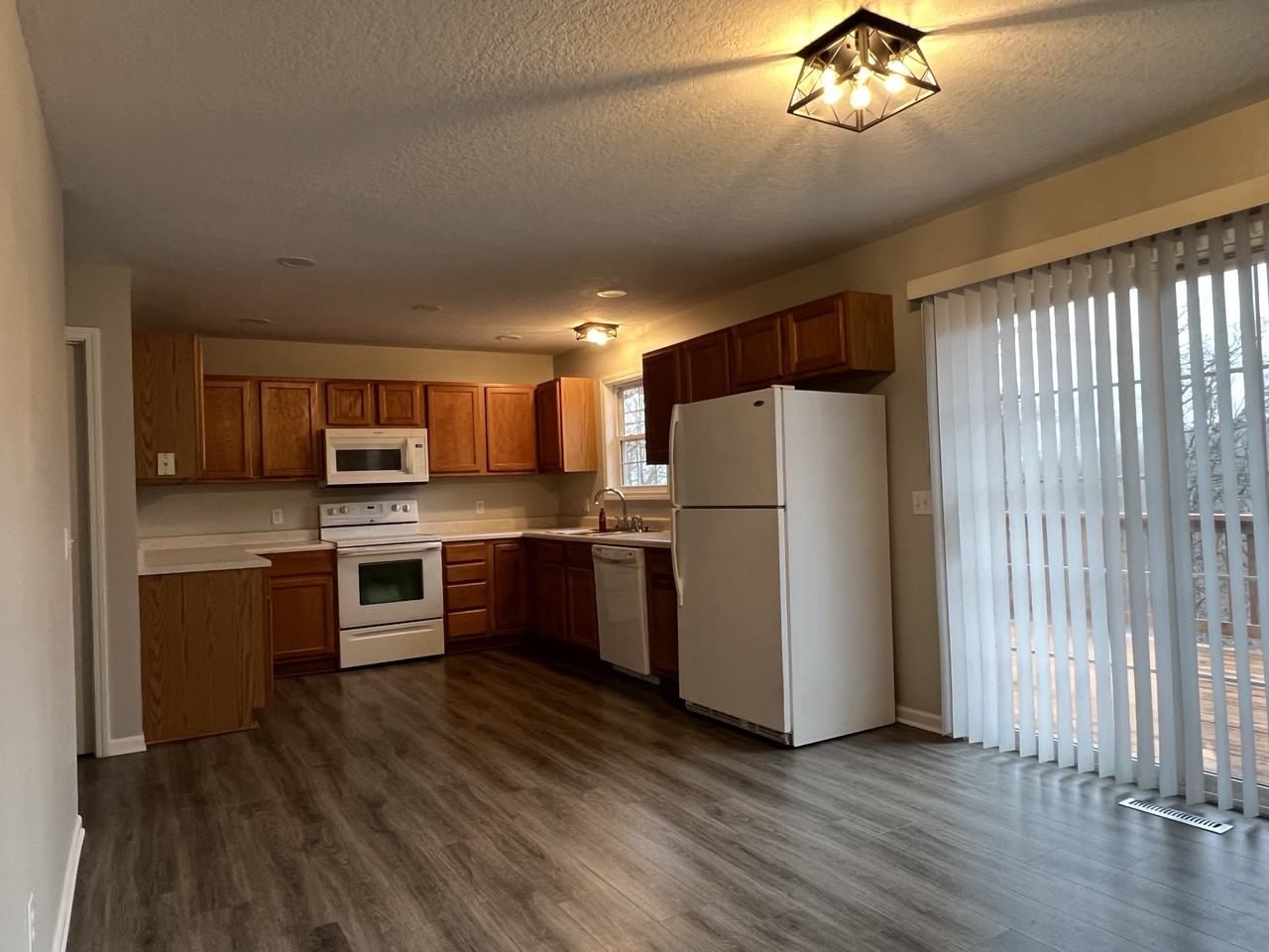 79 Rosewood Ln #NA - Photo 7 of 24