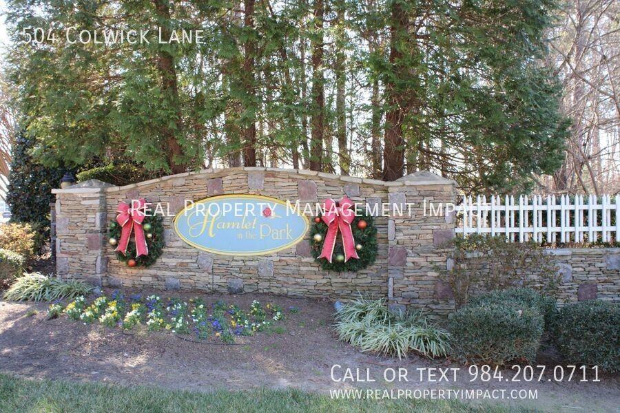 504 Colwick Ln - Photo 3 of 46