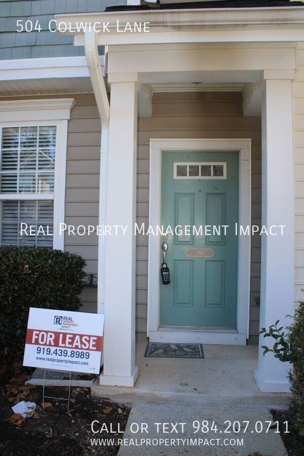 504 Colwick Ln - Photo 7 of 46