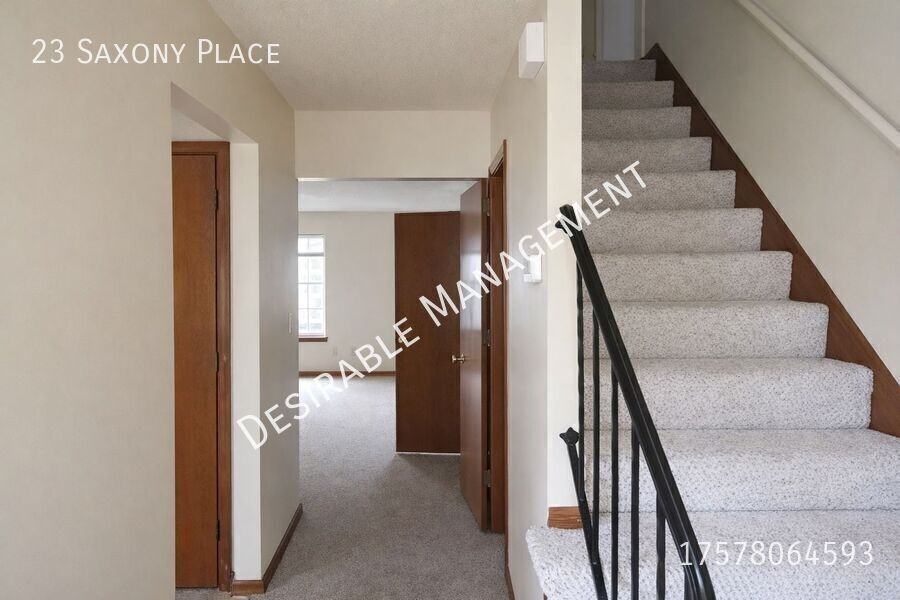 23 Saxony Pl - Photo 2 of 12