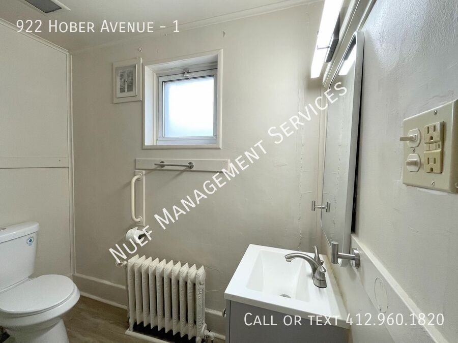 922 Hober Ave #1 - Photo 2 of 6