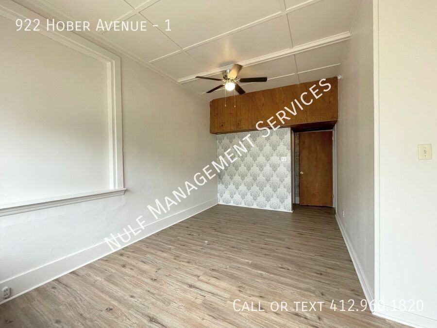 922 Hober Ave #1 - Photo 3 of 6