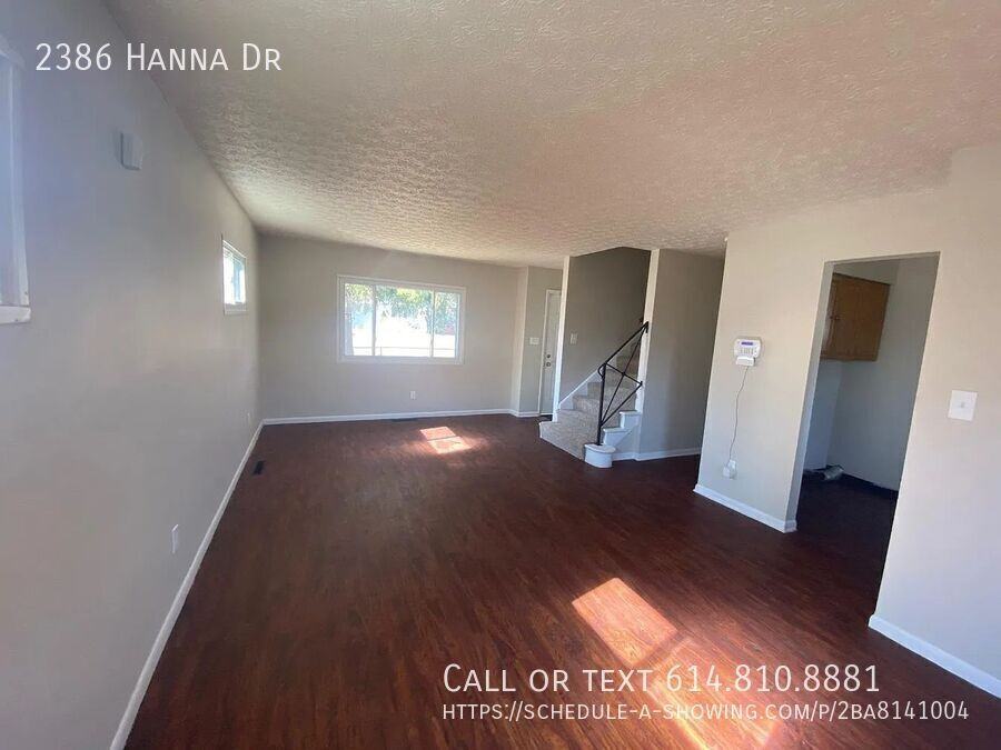 2386 Hanna Dr - Photo 3 of 18